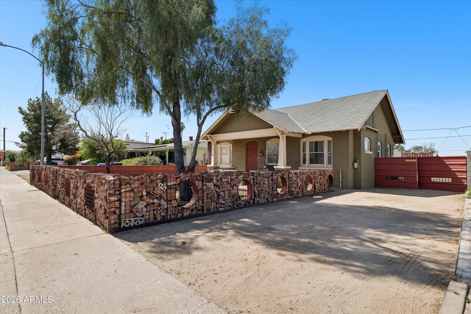 2218 N 21st Place, Phoenix, AZ 85006 — photo 2 of 20