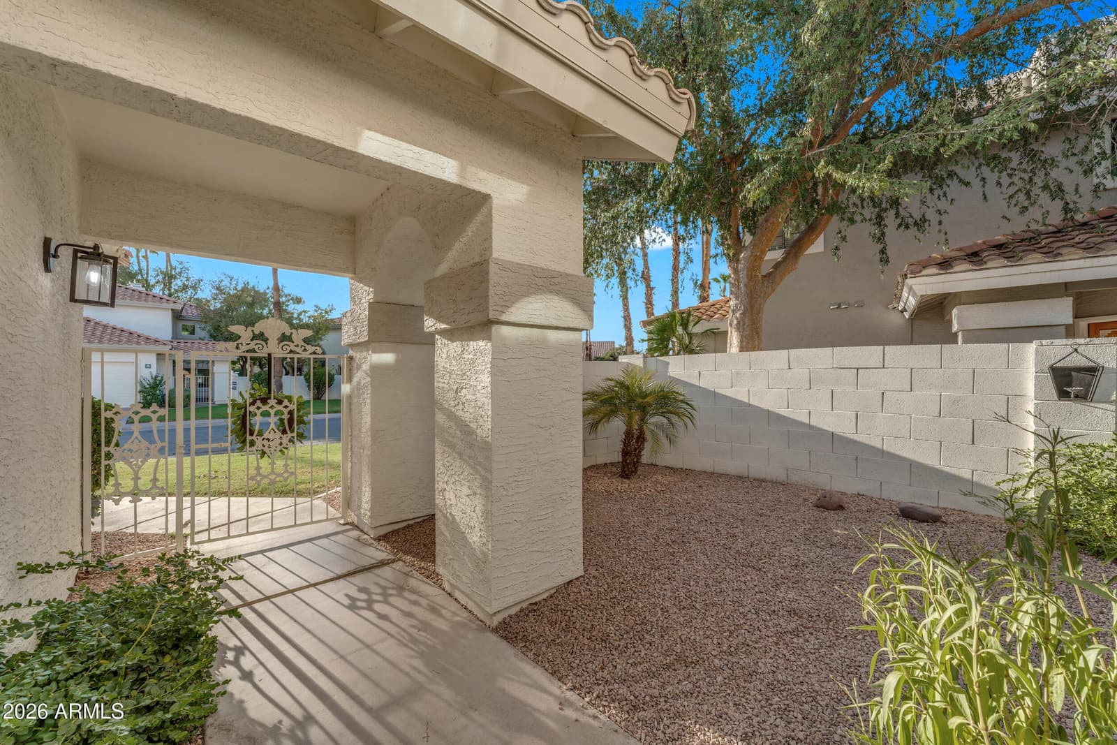 521 S Marina Drive, Gilbert, AZ 85233 — photo 2 of 115
