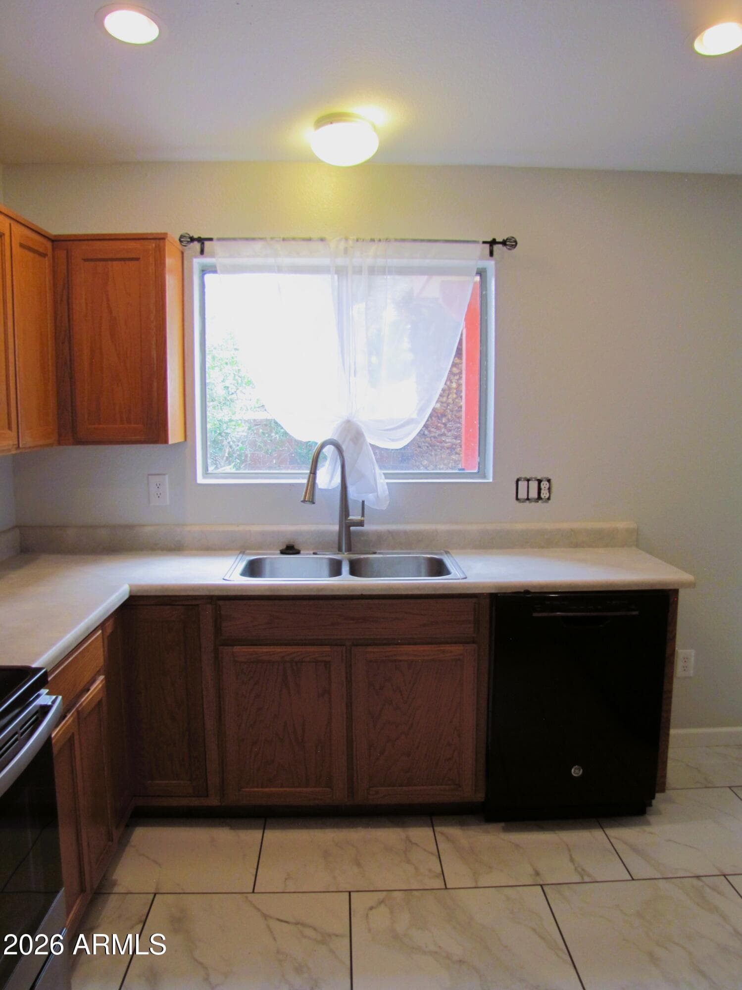 5304 Cedar Springs Drive, Sierra Vista, AZ 85635 — photo 14 of 41