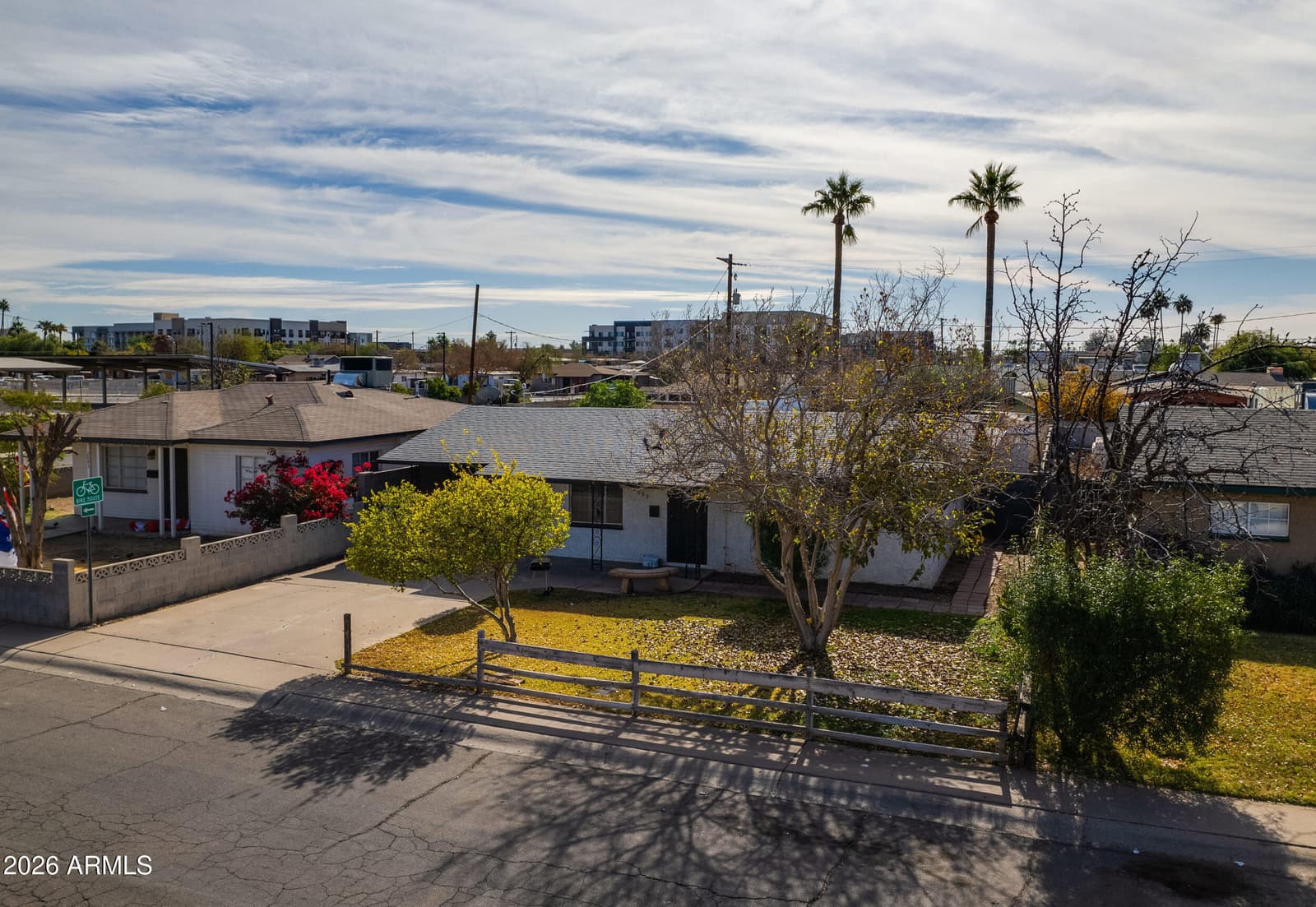 2089 E Don Carlos Avenue, Tempe, AZ 85281 — photo 3 of 34