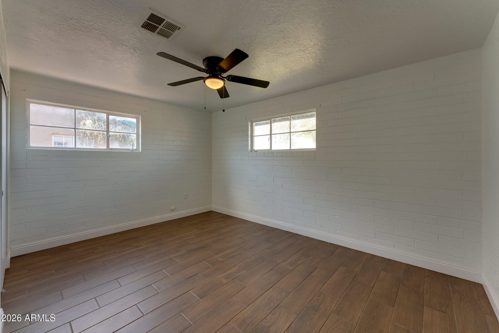2089 E Don Carlos Avenue, Tempe, AZ 85281 — photo 15 of 34