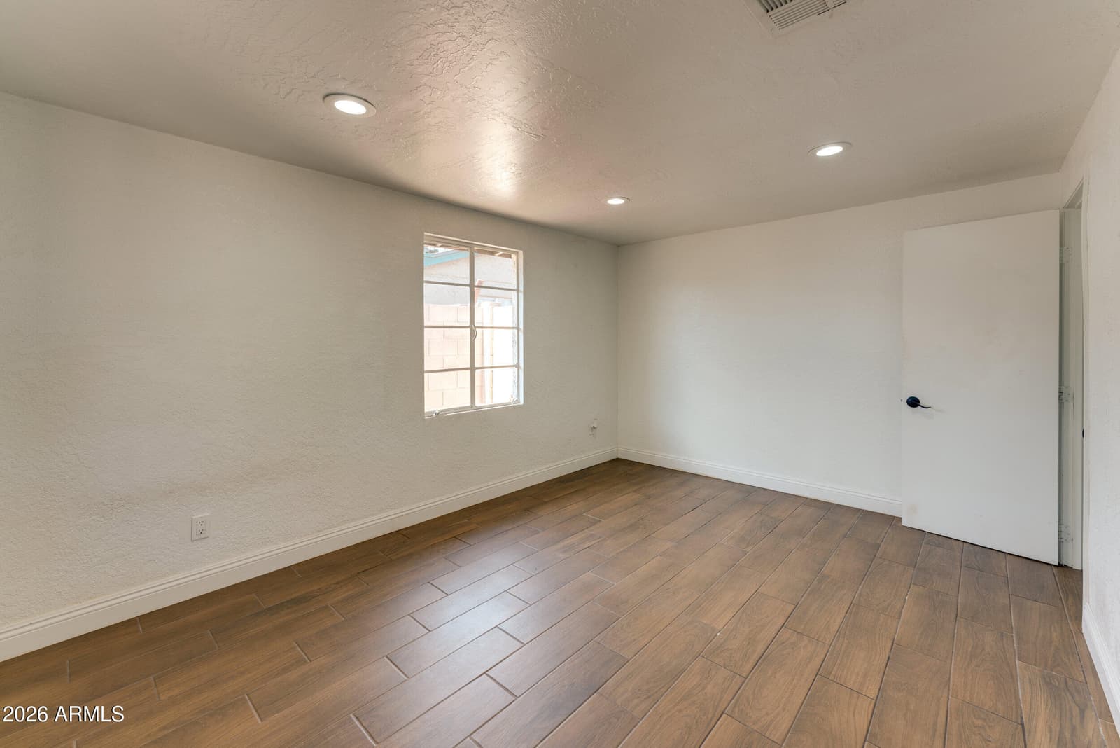 2089 E Don Carlos Avenue, Tempe, AZ 85281 — photo 23 of 34