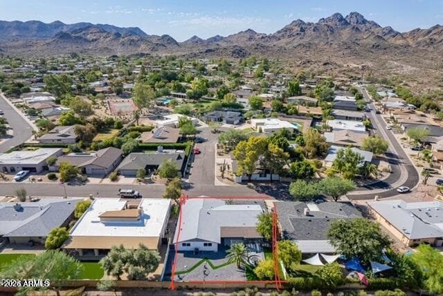 2818 E Malapai Drive, Phoenix, AZ 85028 — photo 5 of 39