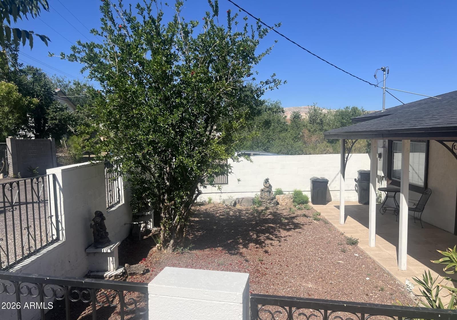 218 E Hardy Street, Miami, AZ 85539 — photo 11 of 18