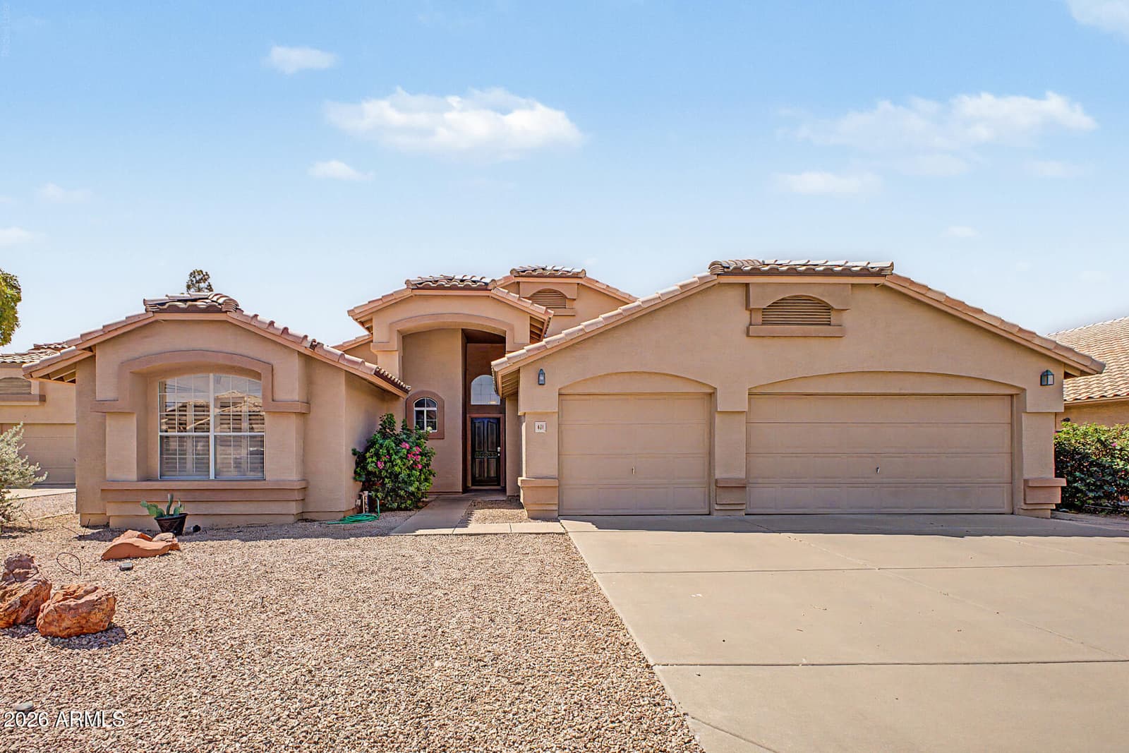 451 W Mendoza Circle, Mesa, AZ 85210 — photo 1 of 26