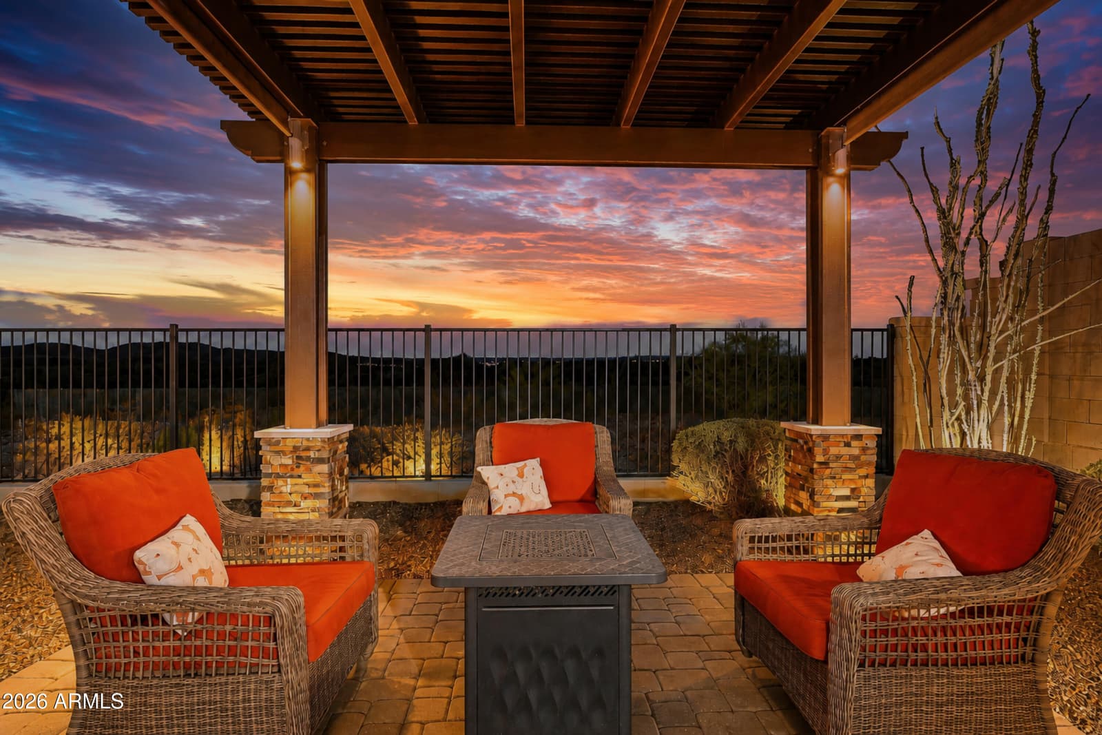 9998 W White Feather Lane, Peoria, AZ 85383 — photo 12 of 111