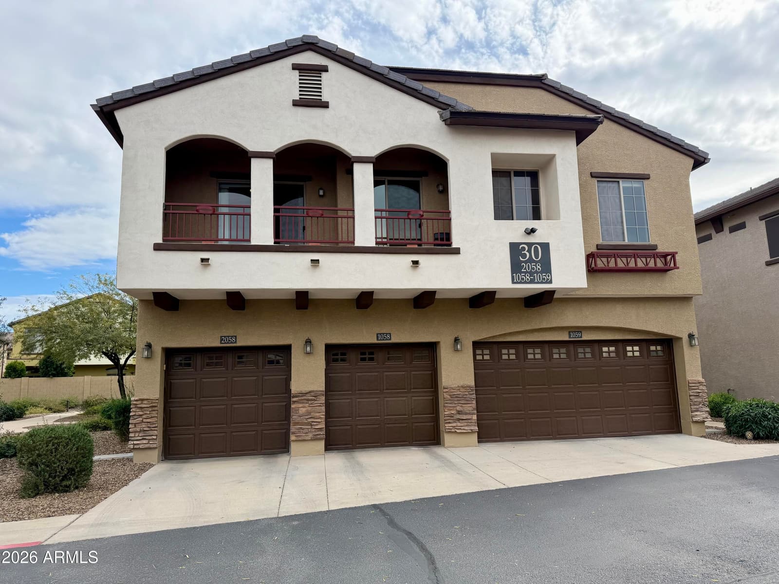 2725 E Mine Creek Road 2058, Phoenix, AZ 85024 — photo 1 of 20