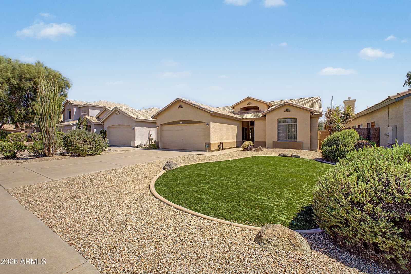 1531 E Black Diamond Drive, Gilbert, AZ 85296 — photo 1 of 13
