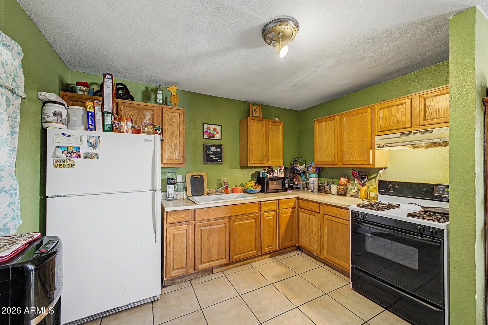 2529 N 40th Avenue, Phoenix, AZ 85009 — photo 7 of 25