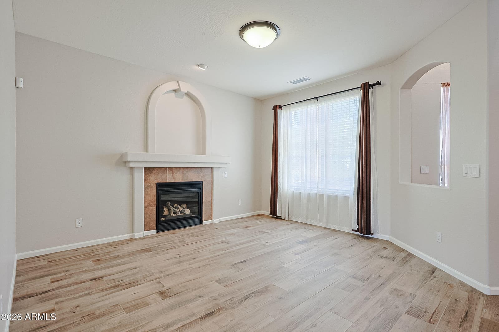 14707 N 138th Lane, Surprise, AZ 85379 — photo 8 of 59