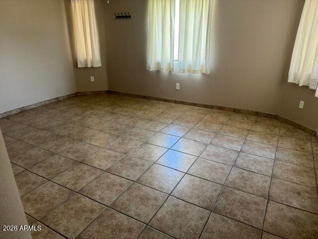 612 E Racine Place, Casa Grande, AZ 85122 — photo 9 of 18