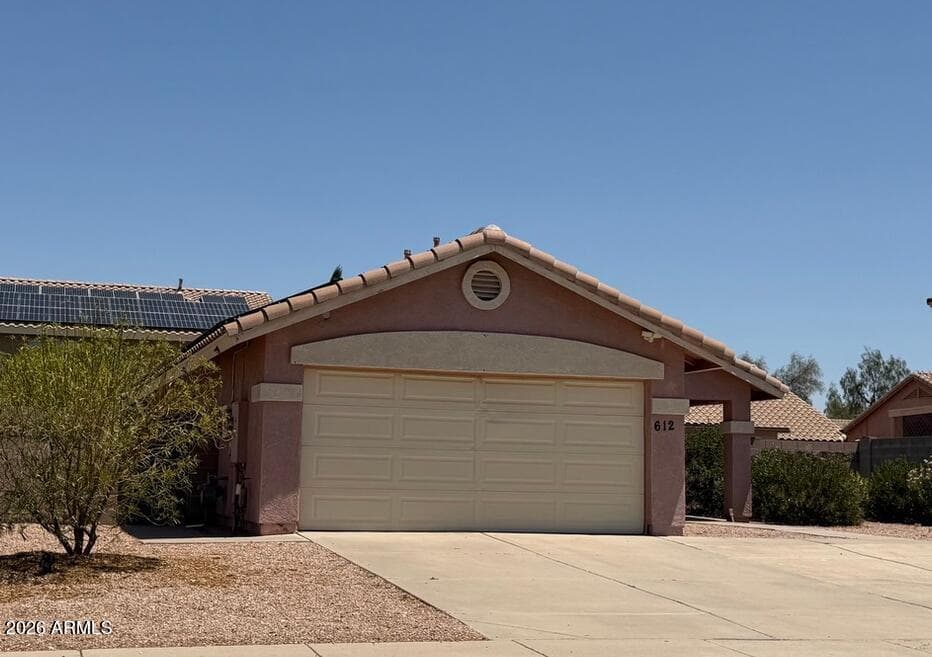 612 E Racine Place, Casa Grande, AZ 85122 — photo 1 of 18