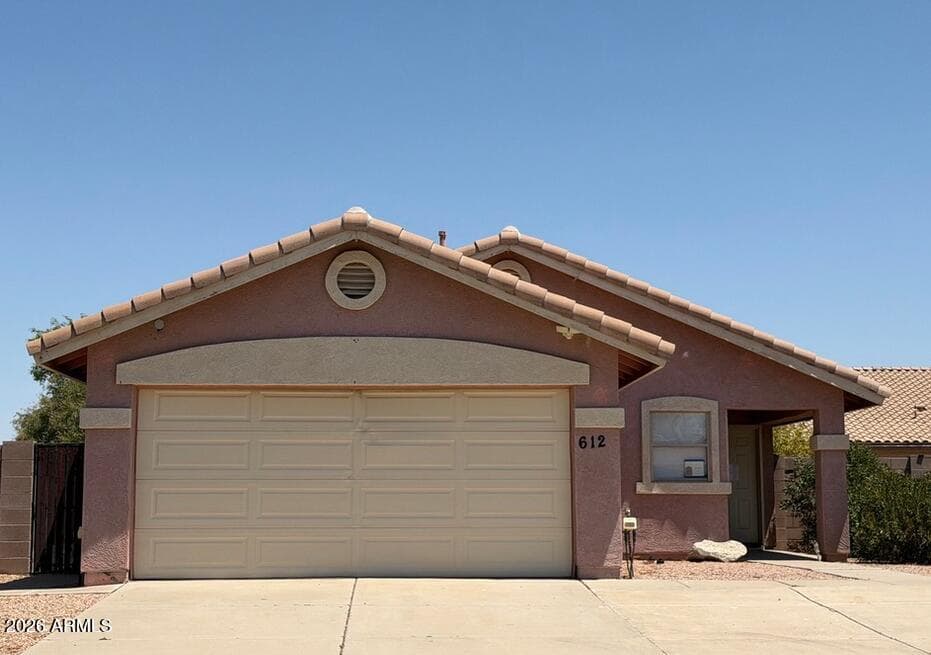 612 E Racine Place, Casa Grande, AZ 85122 — photo 2 of 18
