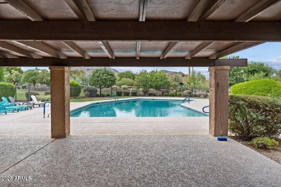 2818 E Malapai Drive, Phoenix, AZ 85028 — photo 36 of 39