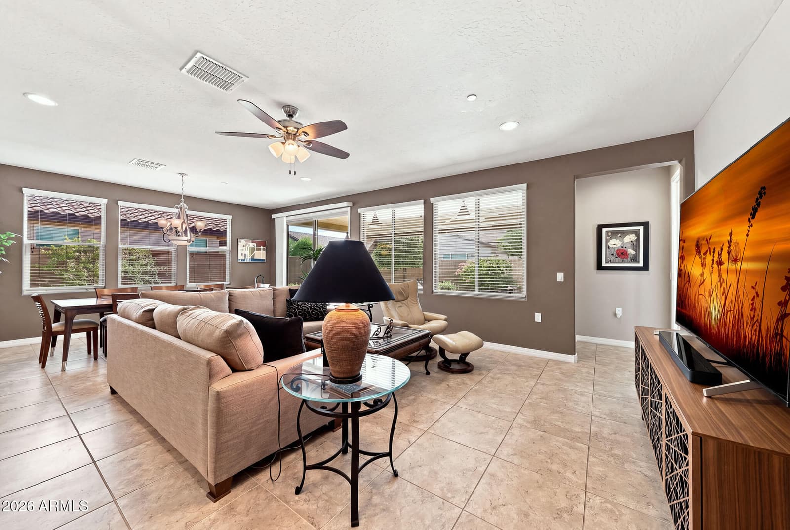 15908 N 109th Drive, Sun City, AZ 85351 — photo 8 of 44