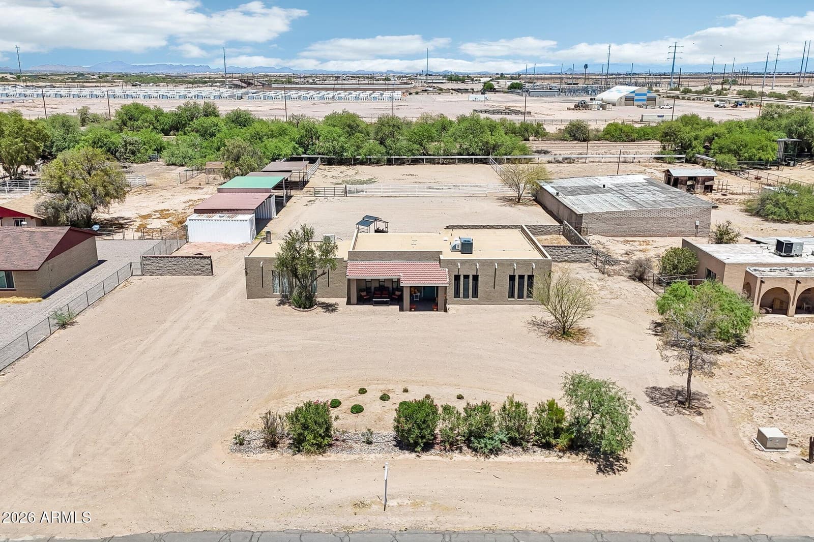 228 W Calle Tuberia, Casa Grande, AZ 85194 — photo 1 of 43