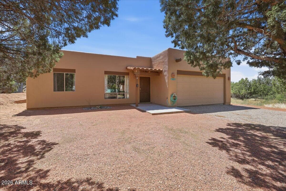 4735 E Valley Lane, Rimrock, AZ 86335 — photo 1 of 27