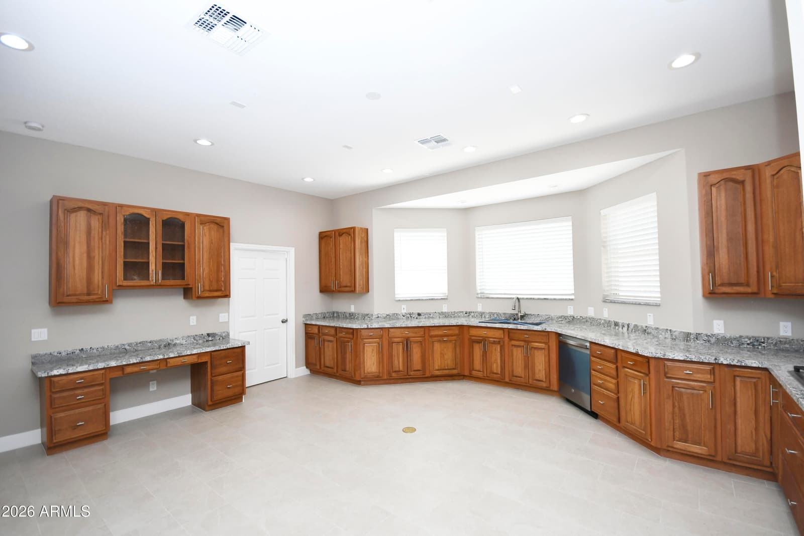 3315 W Pinnacle Vista Drive, Phoenix, AZ 85083 — photo 11 of 39