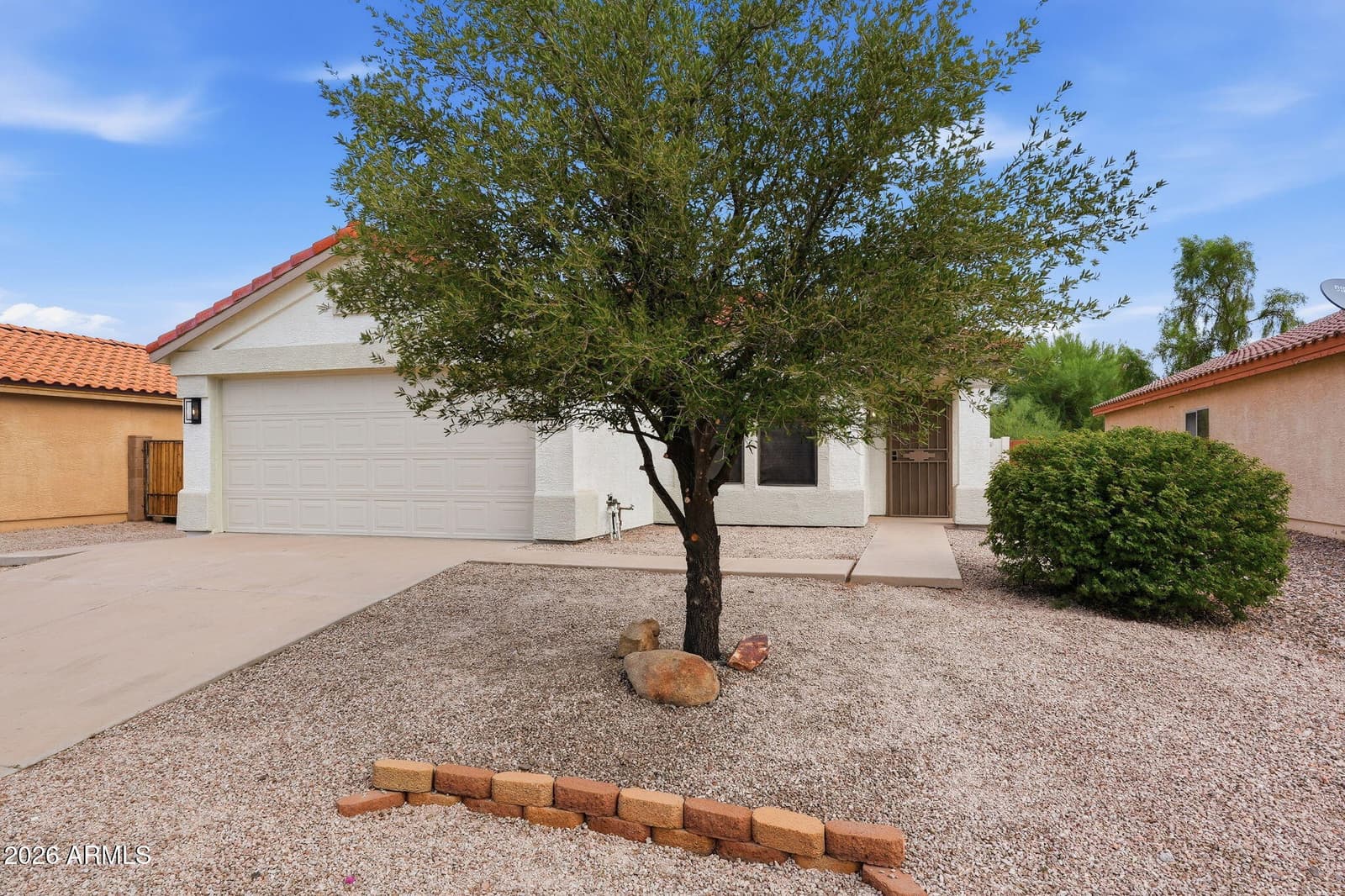2300 W 22nd Avenue, Apache Junction, AZ 85120 — photo 2 of 35