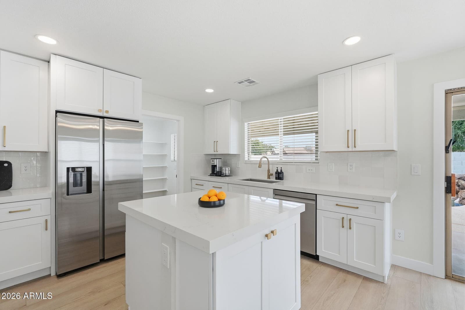 2300 W 22nd Avenue, Apache Junction, AZ 85120 — photo 11 of 35