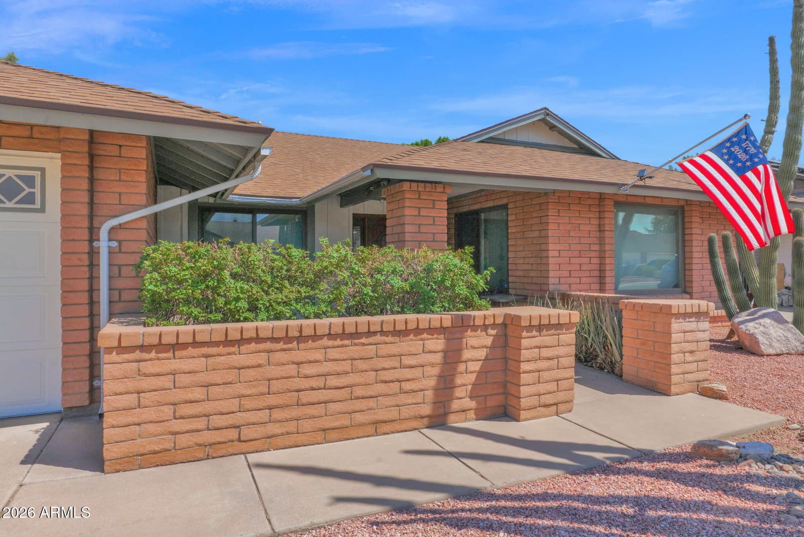 4338 W Michelle Drive, Glendale, AZ 85308 — photo 5 of 45