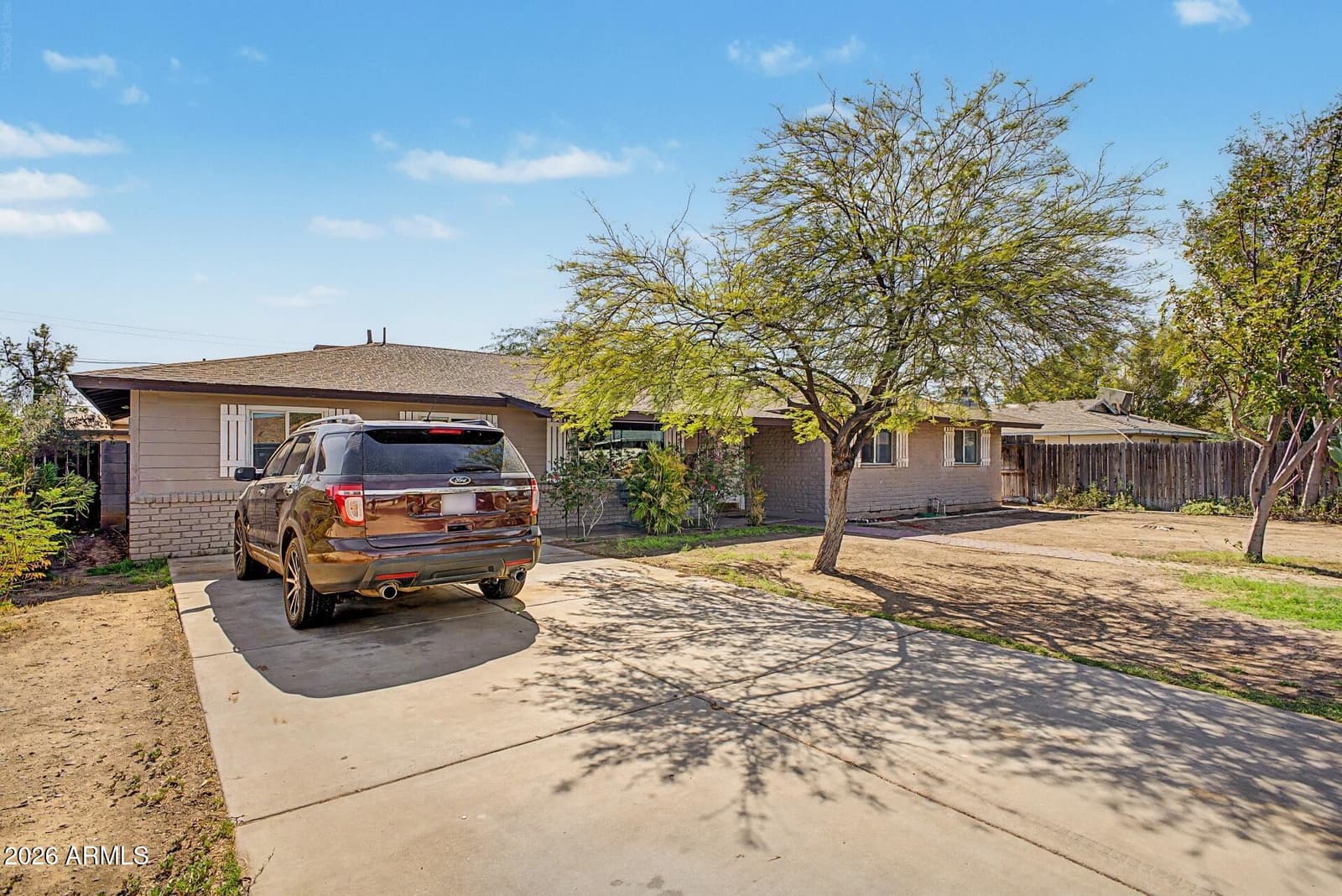 519 N Cheri Lynn Drive, Chandler, AZ 85225 — photo 2 of 33