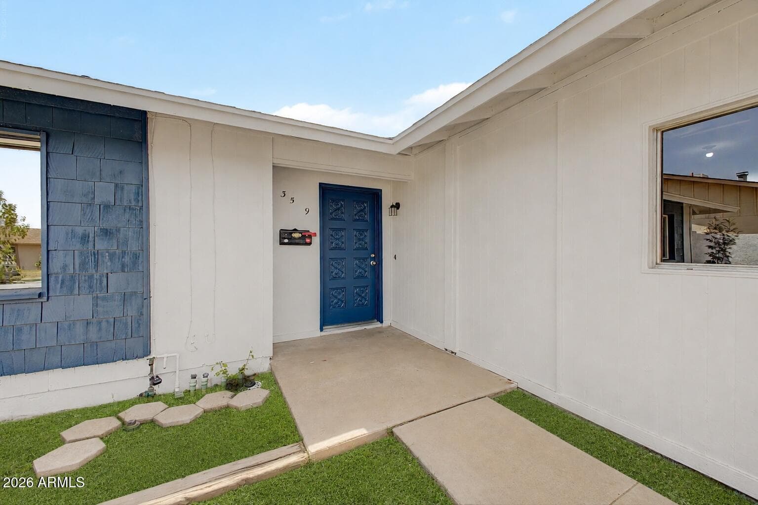 3529 W Acapulco Lane, Phoenix, AZ 85053 — photo 4 of 27