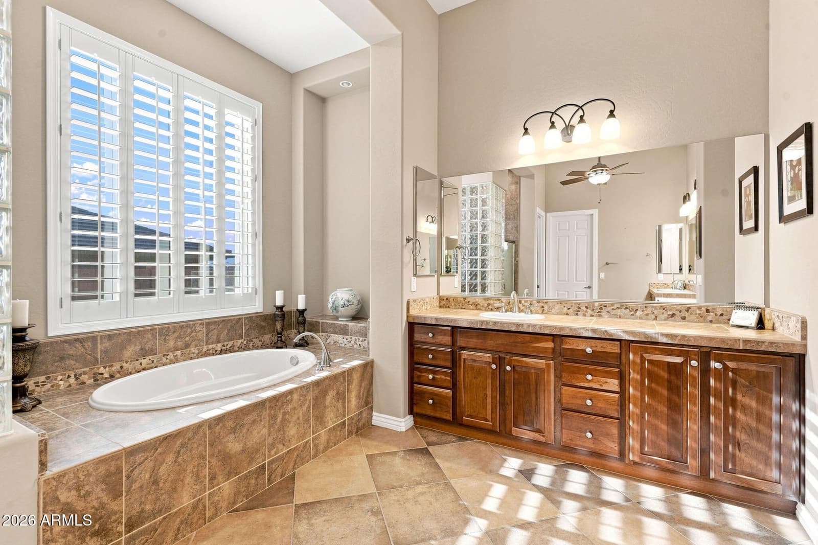 2538 W Shinnecock Way, Phoenix, AZ 85086 — photo 26 of 66