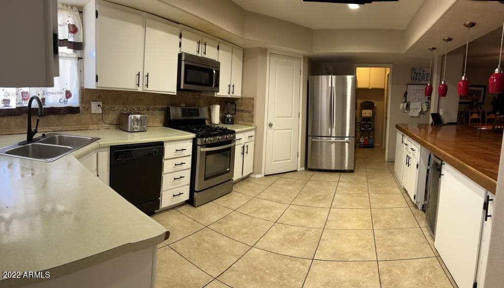 14027 N 33rd Drive, Phoenix, AZ 85053 — photo 3 of 39