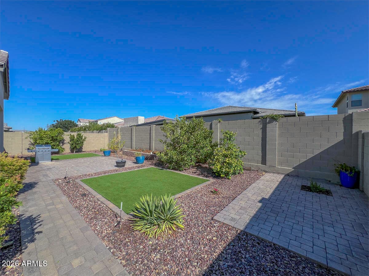 1540 E San Carlos Way, Gilbert, AZ 85298 — photo 23 of 29