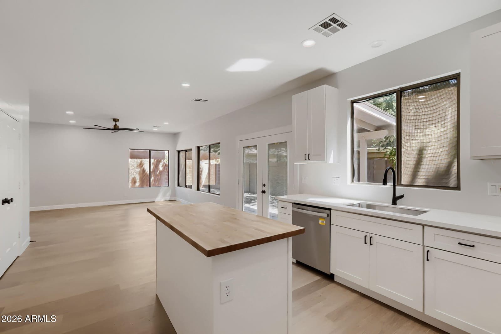9841 E Forge Avenue, Mesa, AZ 85208 — photo 14 of 38