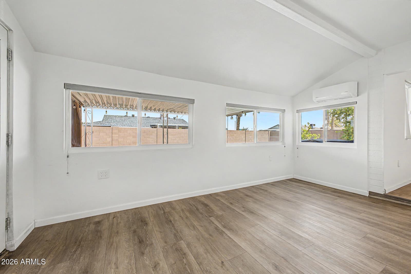 10002 W Desert Hills Drive, Sun City, AZ 85351 — photo 12 of 31