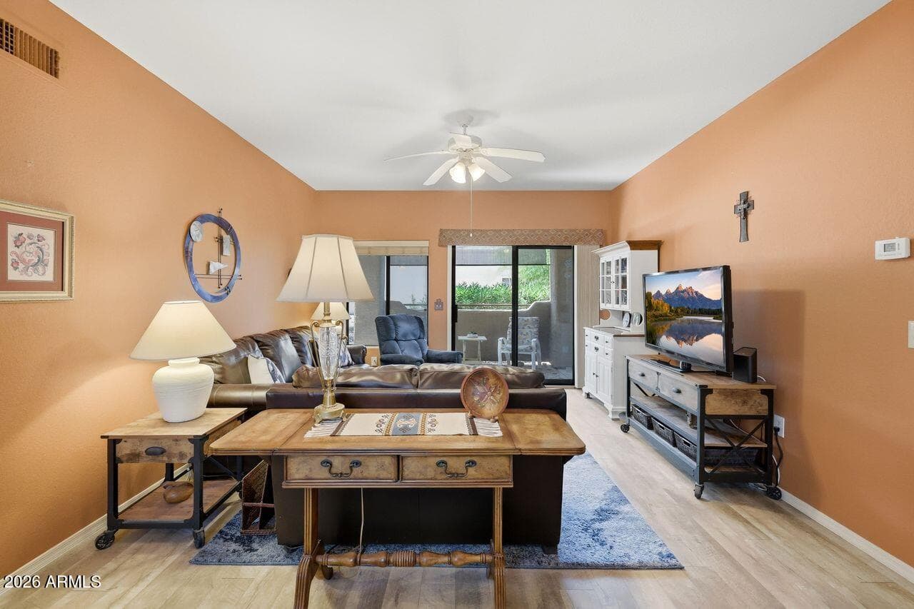 13818 N Saguaro Boulevard 104, Fountain Hills, AZ 85268 — photo 4 of 44