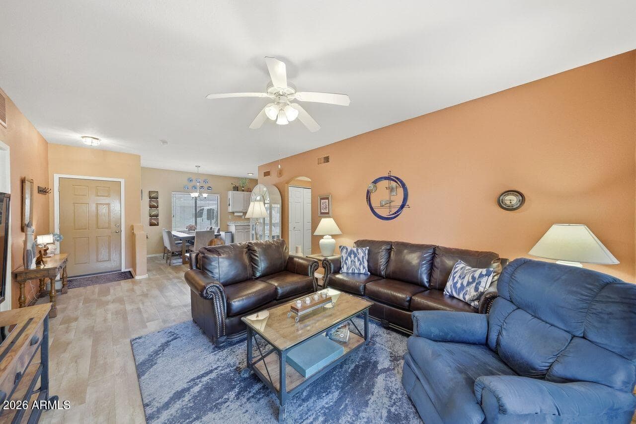 13818 N Saguaro Boulevard 104, Fountain Hills, AZ 85268 — photo 5 of 44