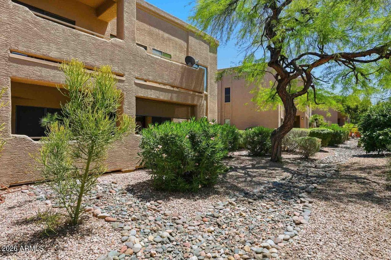 13818 N Saguaro Boulevard 104, Fountain Hills, AZ 85268 — photo 33 of 44