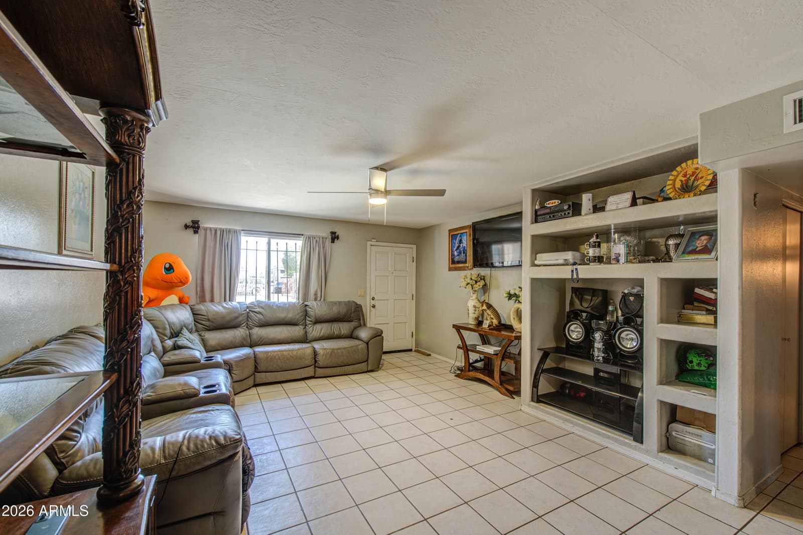 5040 N 41st Drive, Phoenix, AZ 85019 — photo 10 of 35