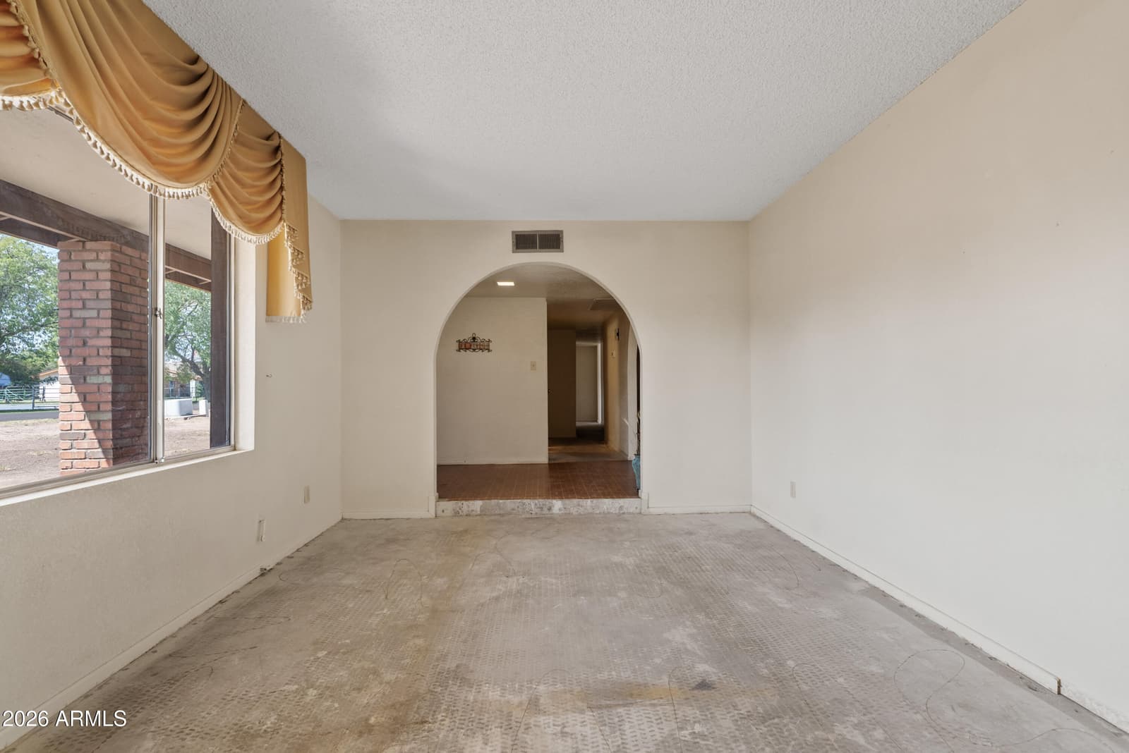 950 E Remington Drive, Chandler, AZ 85286 — photo 17 of 50