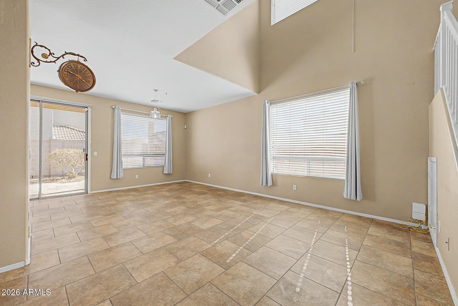111 E Cottonwood Lane, Phoenix, AZ 85048 — photo 10 of 39