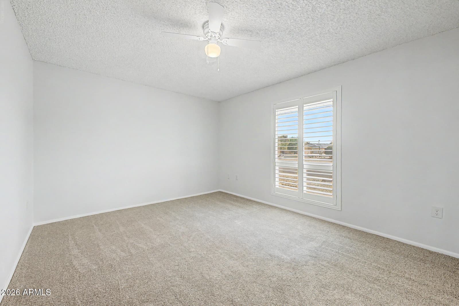 10310 W Ridgeview Road, Sun City, AZ 85351 — photo 7 of 24