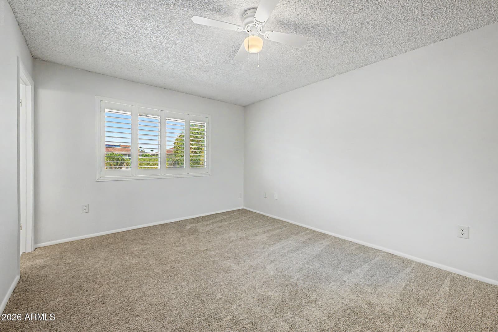 10310 W Ridgeview Road, Sun City, AZ 85351 — photo 11 of 24