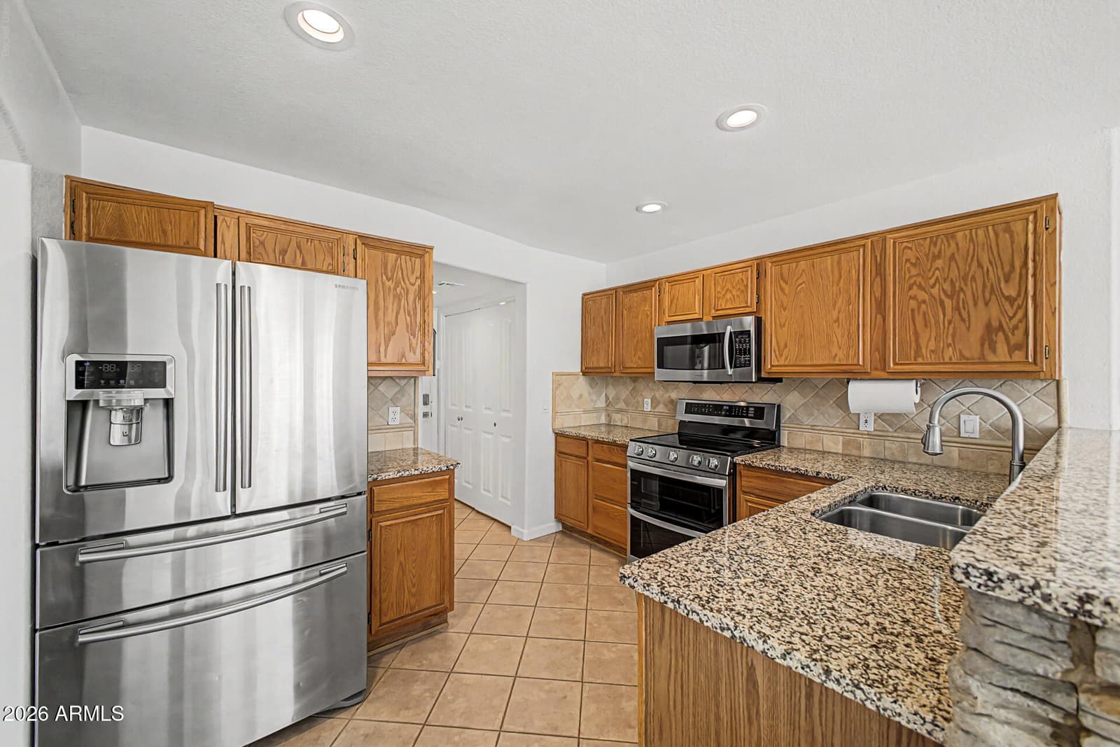 3301 E Marconi Avenue, Phoenix, AZ 85032 — photo 9 of 29
