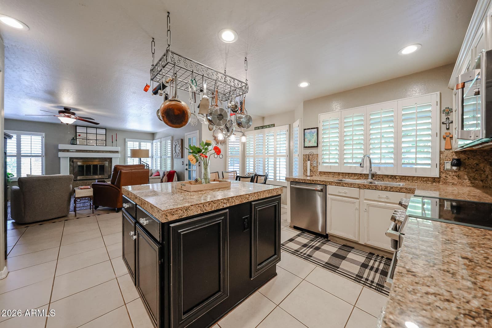 695 N Sycamore Court, Chandler, AZ 85224 — photo 9 of 35