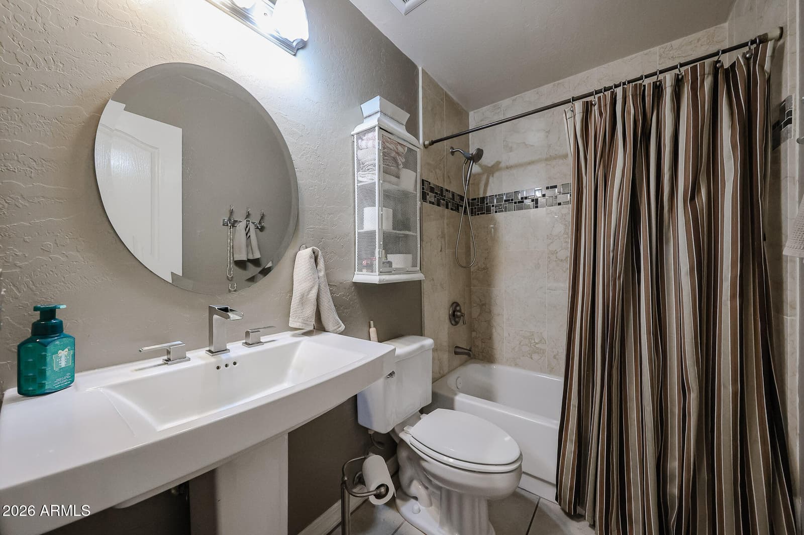 695 N Sycamore Court, Chandler, AZ 85224 — photo 15 of 35