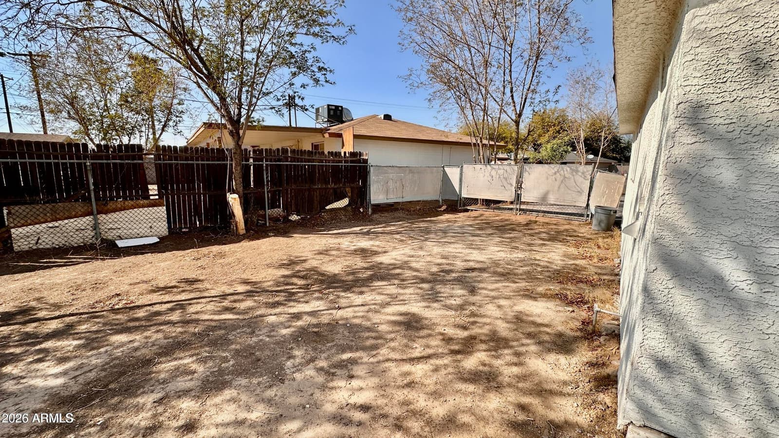 6433 W Fairmount Avenue, Phoenix, AZ 85033 — photo 5 of 18