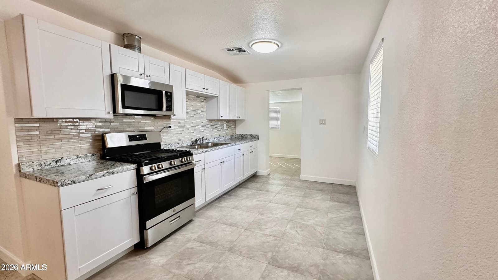 6433 W Fairmount Avenue, Phoenix, AZ 85033 — photo 13 of 18