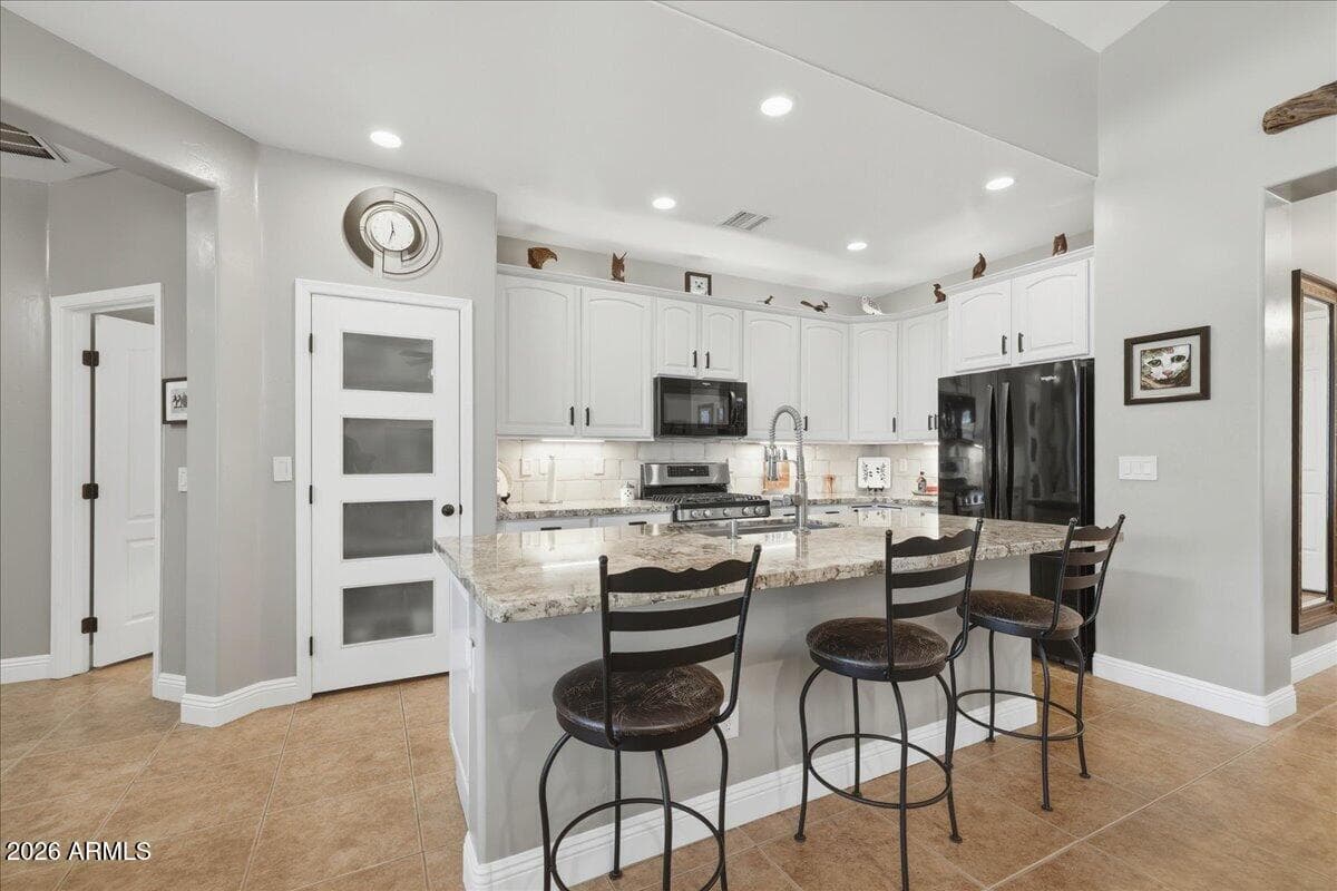 1369 N Kettle Hill Road, Prescott Valley, AZ 86314 — photo 9 of 59
