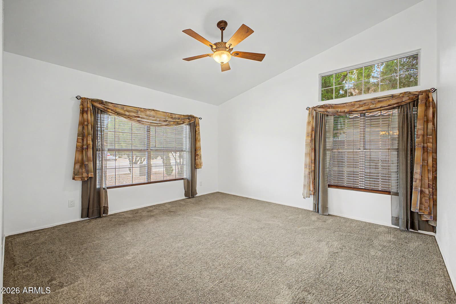 7639 W Crocus Drive, Peoria, AZ 85381 — photo 8 of 41
