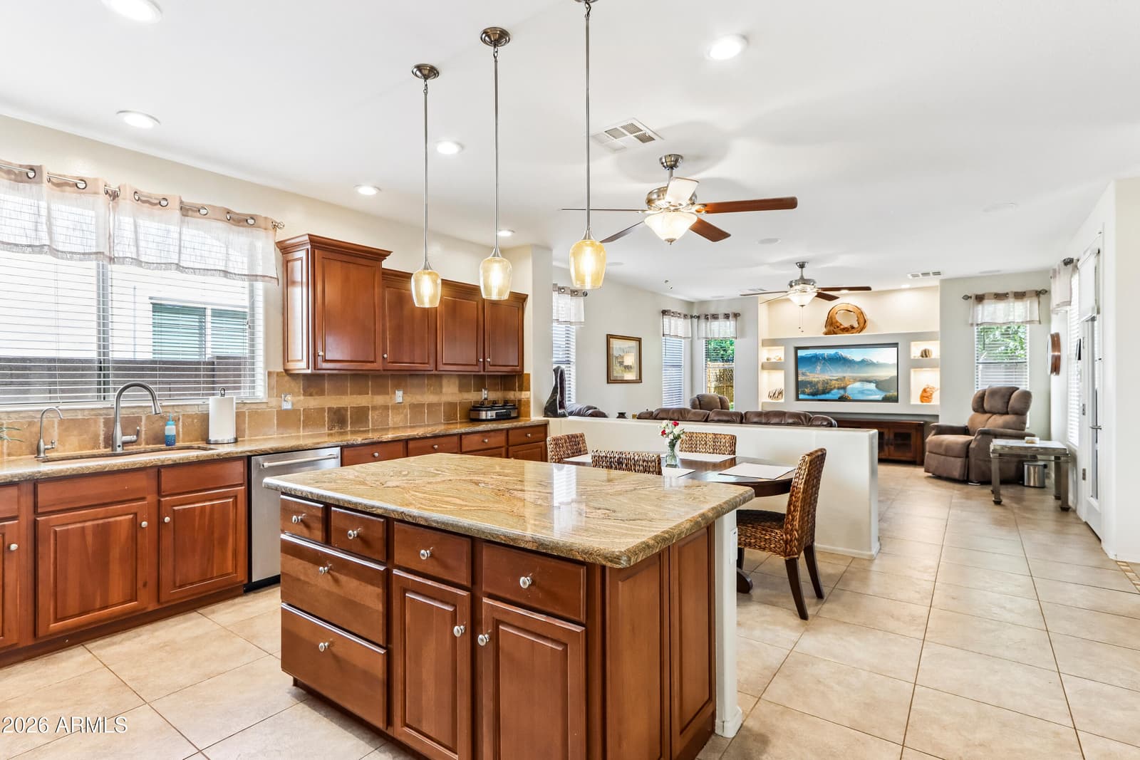 18473 W Marconi Avenue, Surprise, AZ 85388 — photo 15 of 42