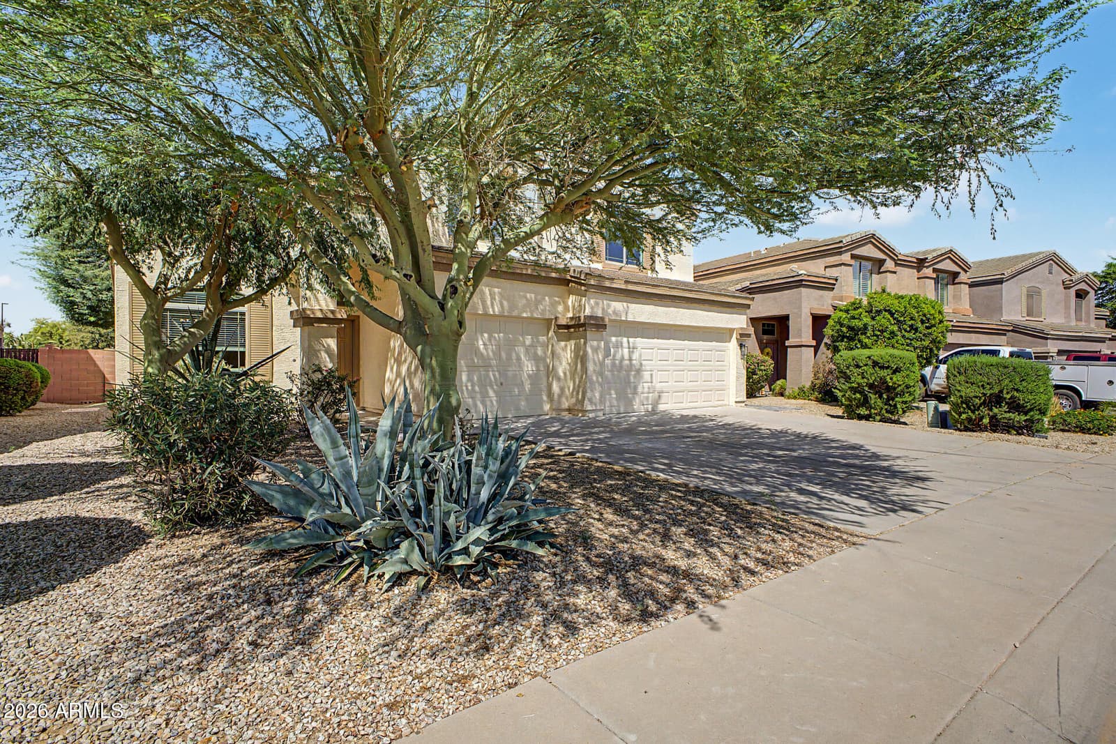2530 W Allens Peak Drive, San Tan Valley, AZ 85144 — photo 2 of 42