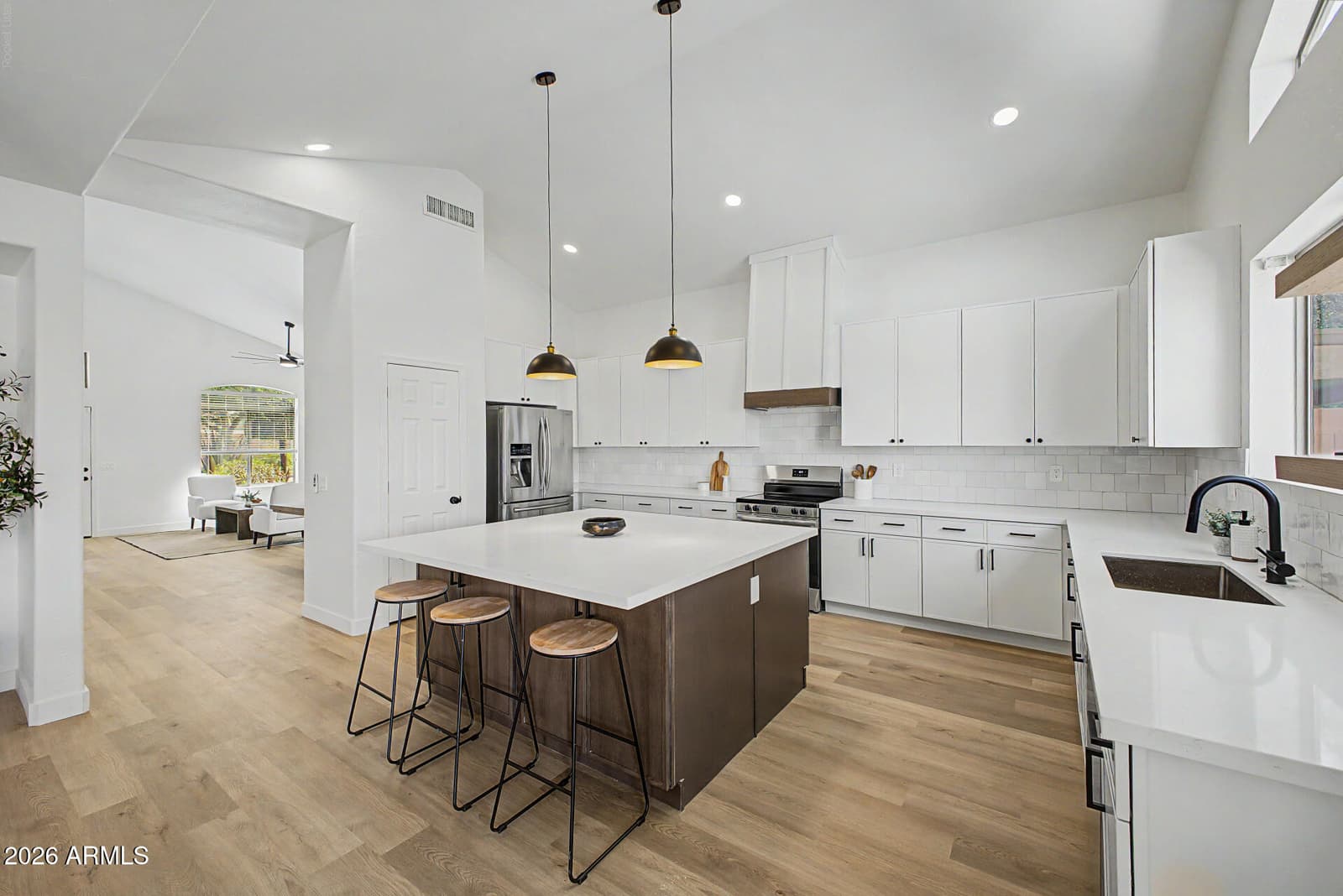 2530 W Allens Peak Drive, San Tan Valley, AZ 85144 — photo 15 of 42